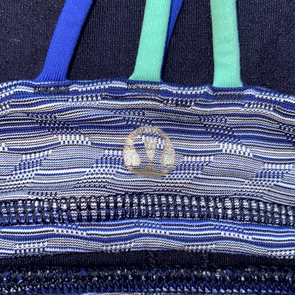 Lululemon Free To Be Bra
Space Dye Twist Sapphire Blue Multi - Picture 8 of 10